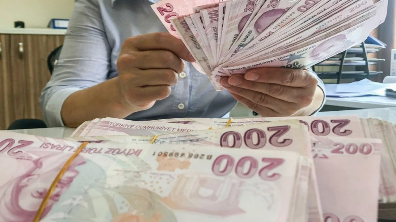Zam muhalefeti Cumhur İttifakından geldi, Millet İttifakı yerel seçim derdine düştü!