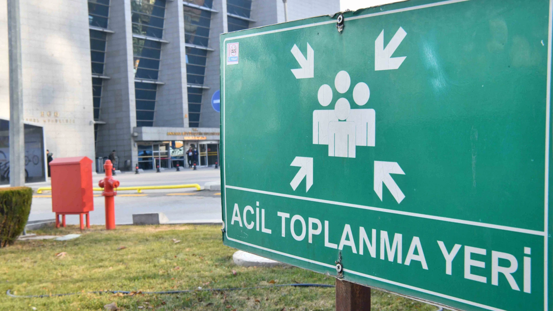Deprem sonrası için toplanma alanları nereler? AFAD'dan kare barkod uygulaması