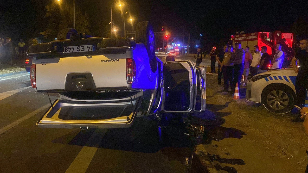 Ehliyetsiz sürücü ortalığı karıştırdı: 2 yaralı