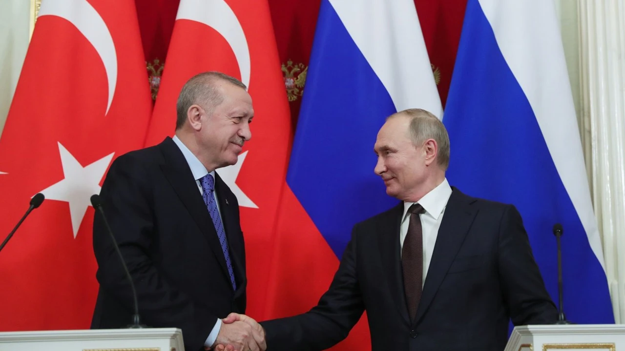 Erdoğan-Putin görüşmesi sarktı, Hakan Fidan nabız yoklayacak