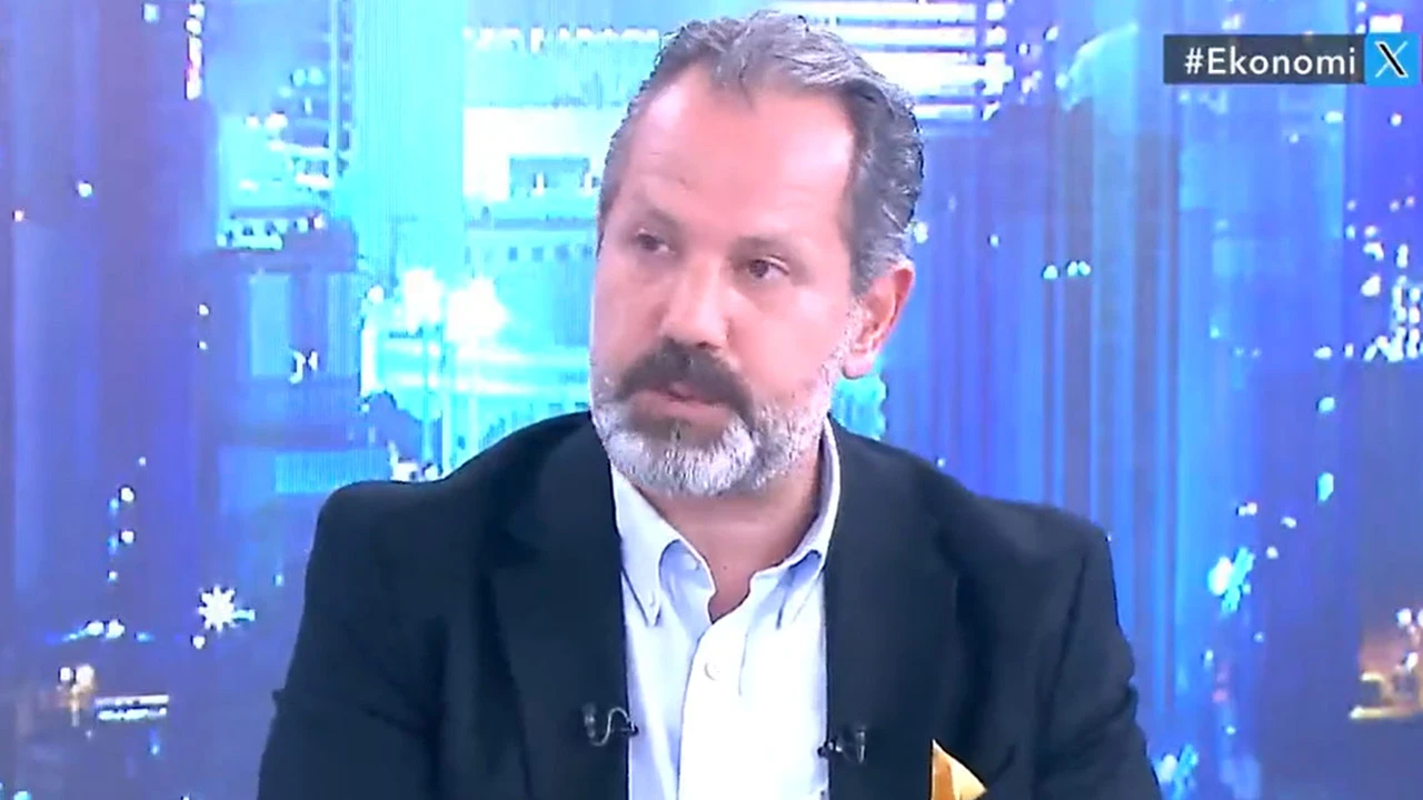 İslam Memiş 'Parana sahip çık' diyerek uyardı, yıl sonu dolar tahminini açıkladı