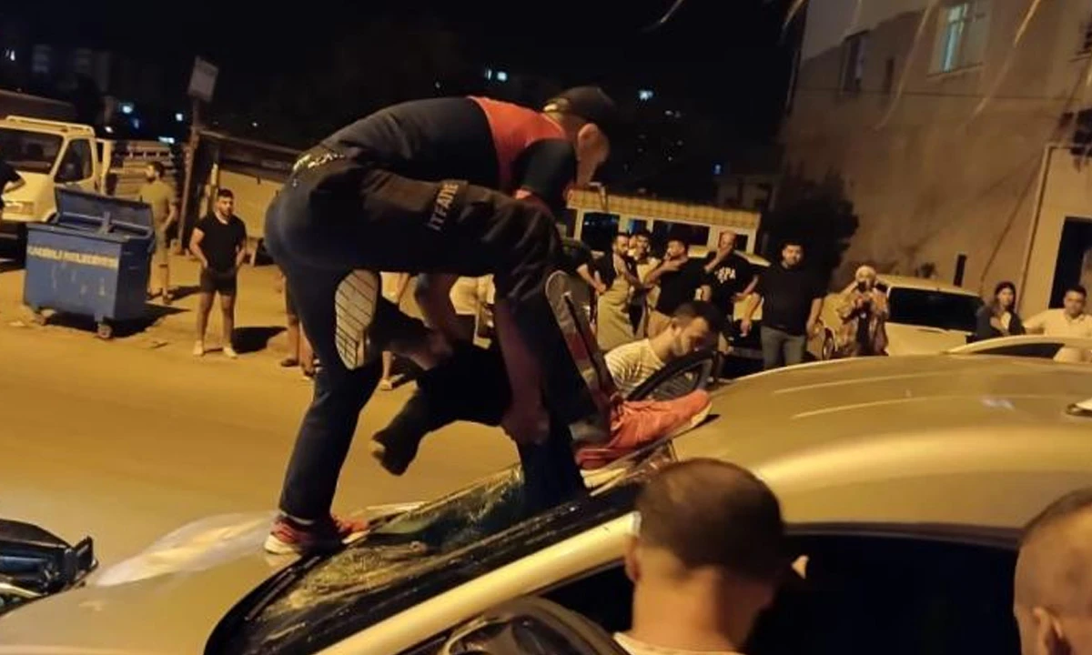 Akıl almaz kaza! Kendisine çarpan aracın ön camından içeri girdi