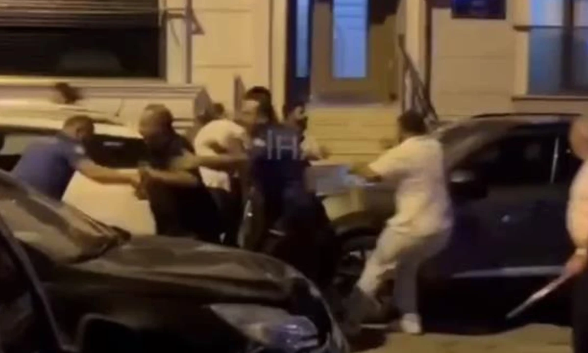Eski karısının ailesi evini bastı, tekme tokat dayak yedi