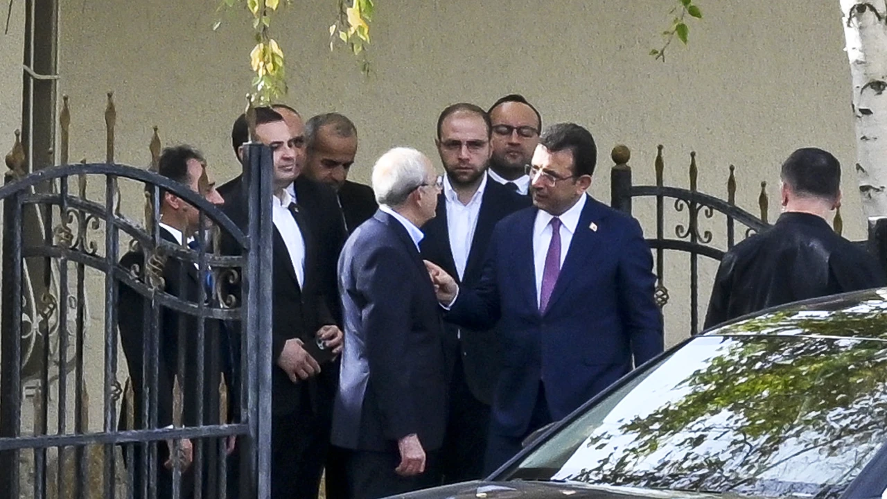 Kurultay öncesi Kılıçdaroğlu'nun İmamoğlu oyunu! Değişimcileri ters köşe yaptı