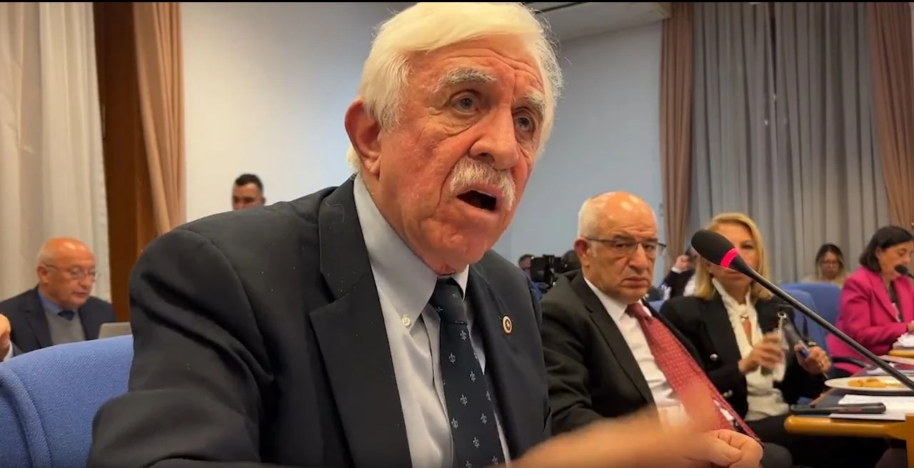 HEDEP'li Cengiz Çandar "PYD terör örgütü değildir" dedi komisyon karıştı