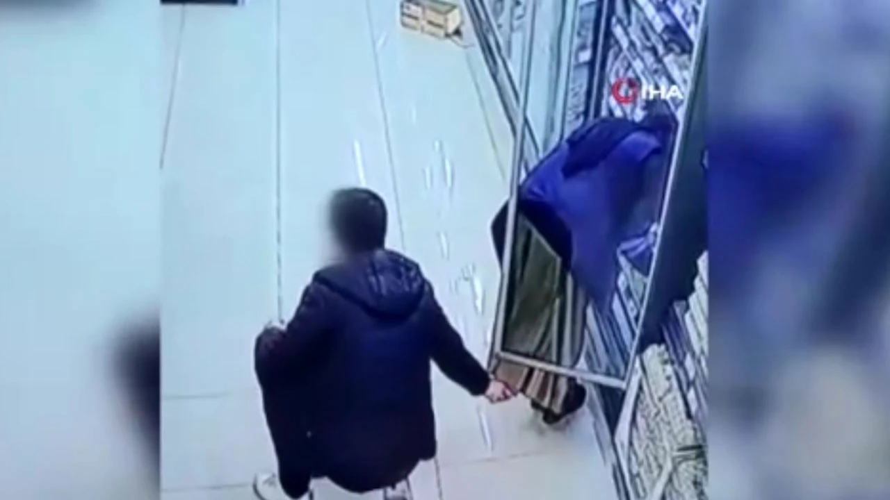 Markette etek altı görüntü çeken komiserin cezası belli oldu
