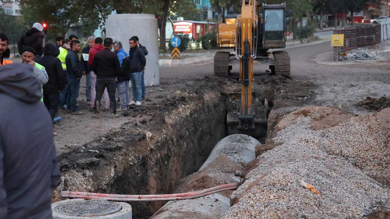 Doğalgaz sızıntısı vatandaşları tedirgin etti