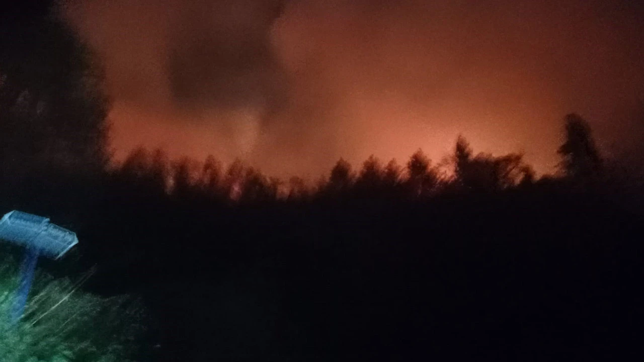 Trabzon'da şiddetli fırtınalar yangın çıkardı