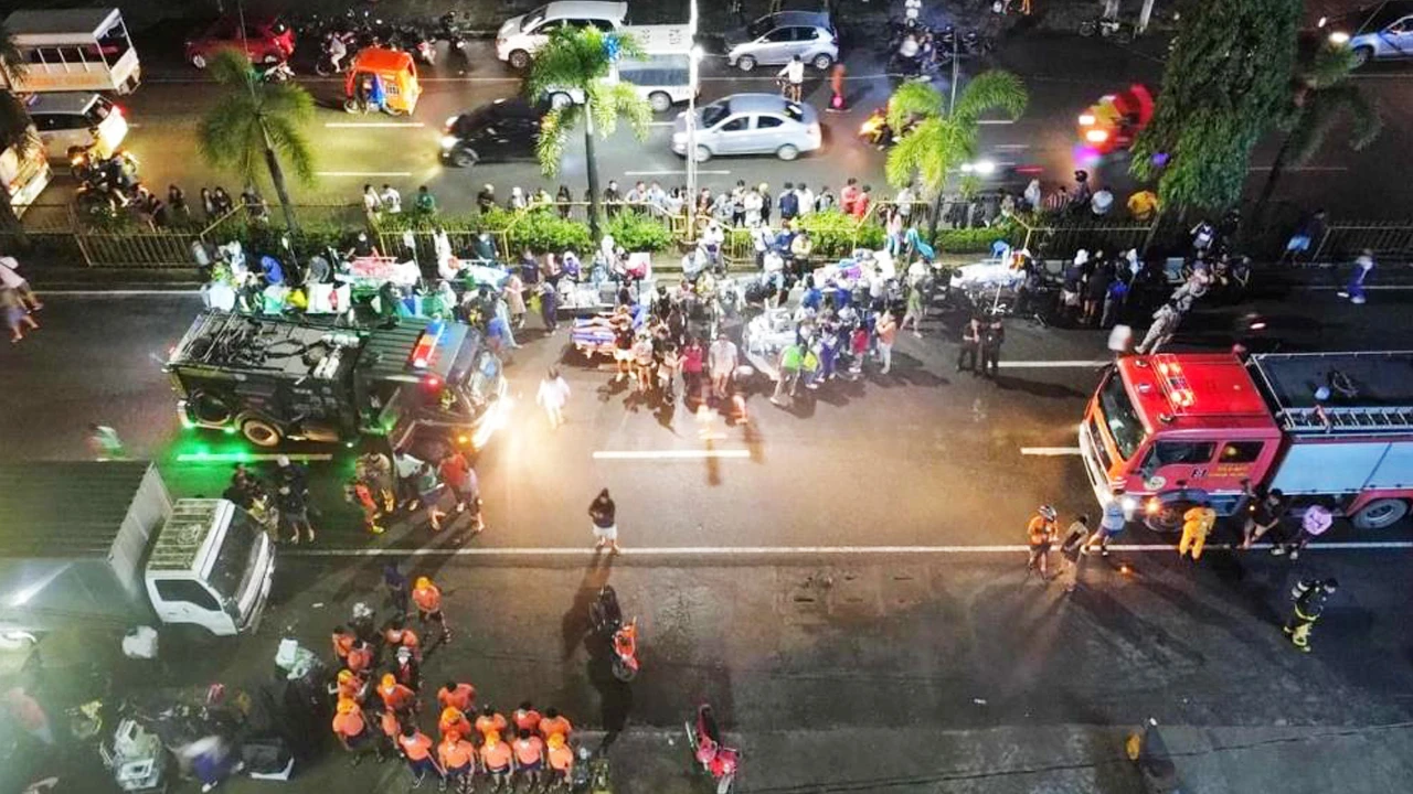 Filipinler'de korku dolu anlar, depremin görüntüleri şoke etti