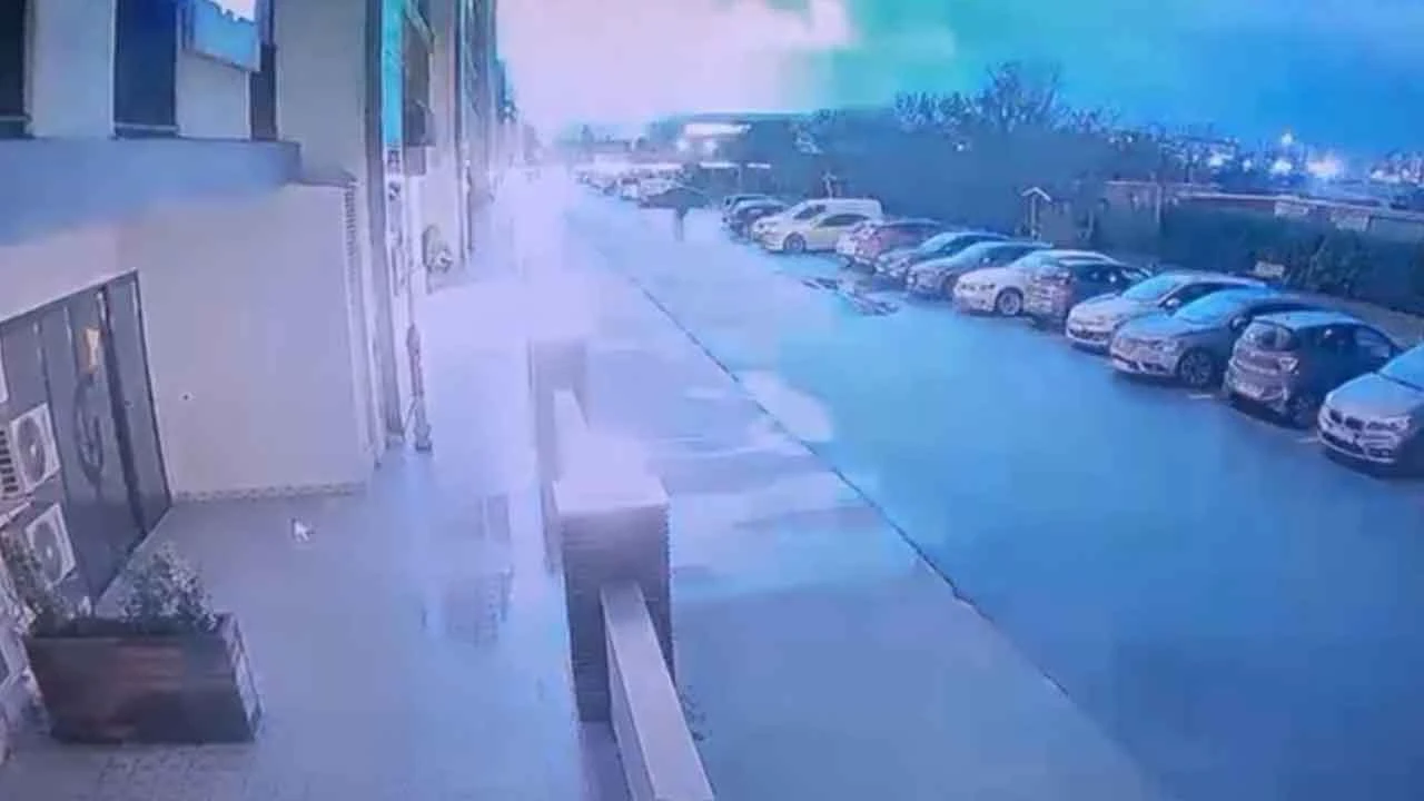 Bursa'da deprem sonrası esrarengiz ışık panik oluşturdu