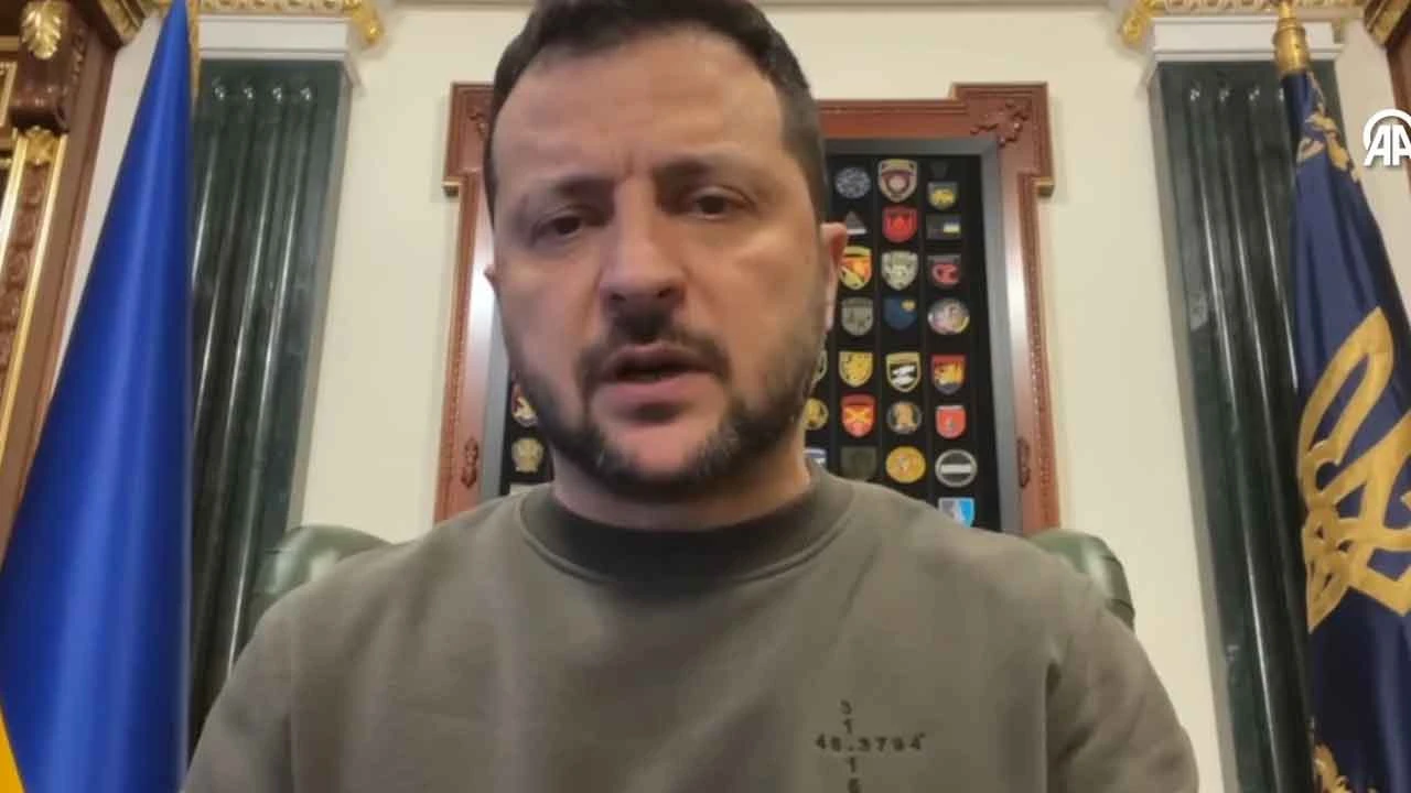 Zelenskiy duyurdu: 3 Rus Su-34'ünü biz düşürdük!