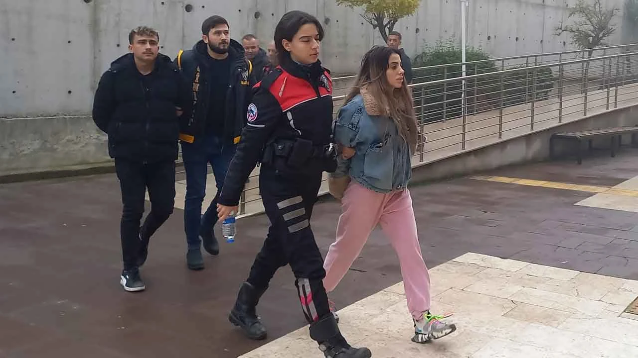 Zihinsel engelli genci kaçırıp kredi çekip hesabını boşalttılar