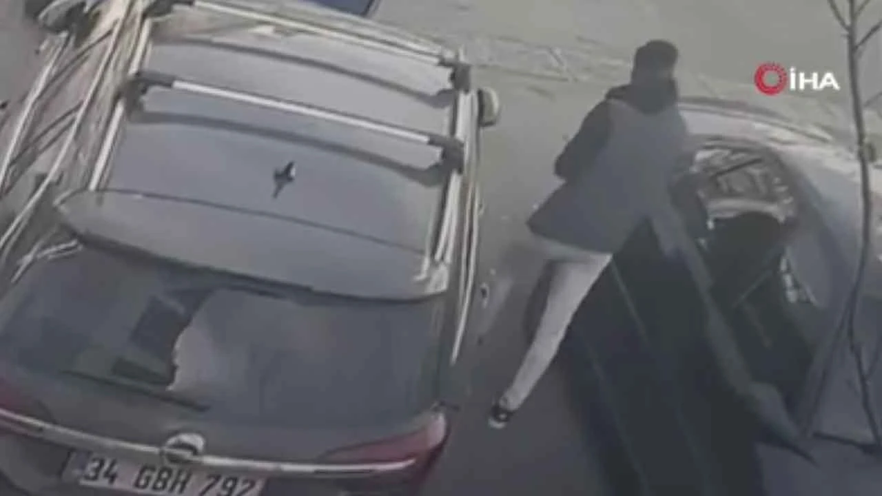 Kağıthane'de motosikletli saldırı! Sokak ortasında başından vurdular