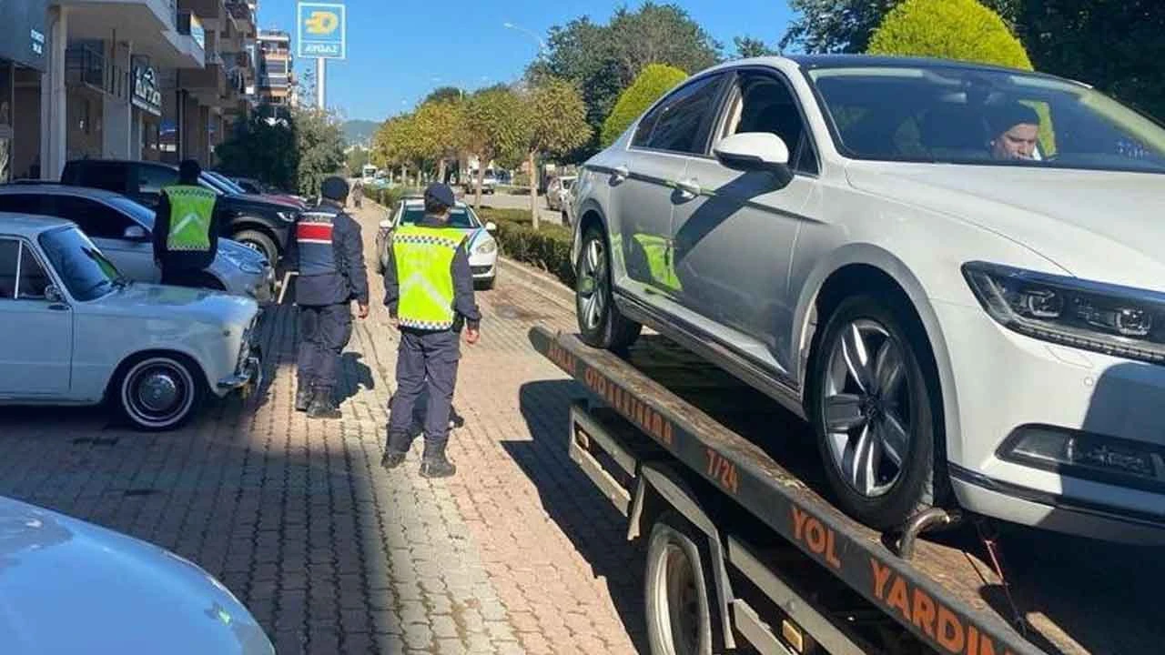 Tefecilik yapıp intihara sürükleyen Çukur Çetesi bir annenin feryadıyla çökertildi
