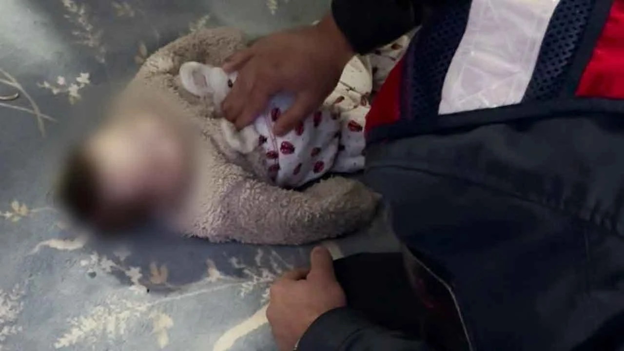 Adıyaman'da jandarmanın kalp masajıyla kurtardığı 4 aylık İkra bebekten kötü haber