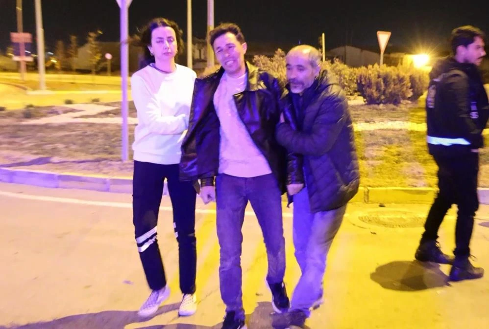 Şoka giren sürücü şoke etti: Bayıldı, ağladı, sarıldı...