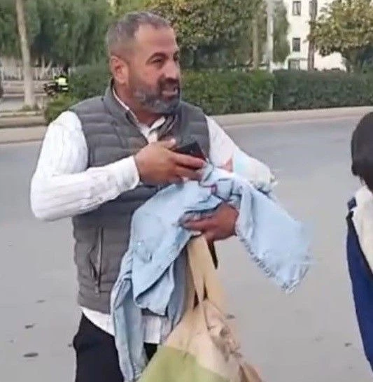 Vicdansızlığın bu kadarı! Yeni doğmuş bebeği parka bıraktılar