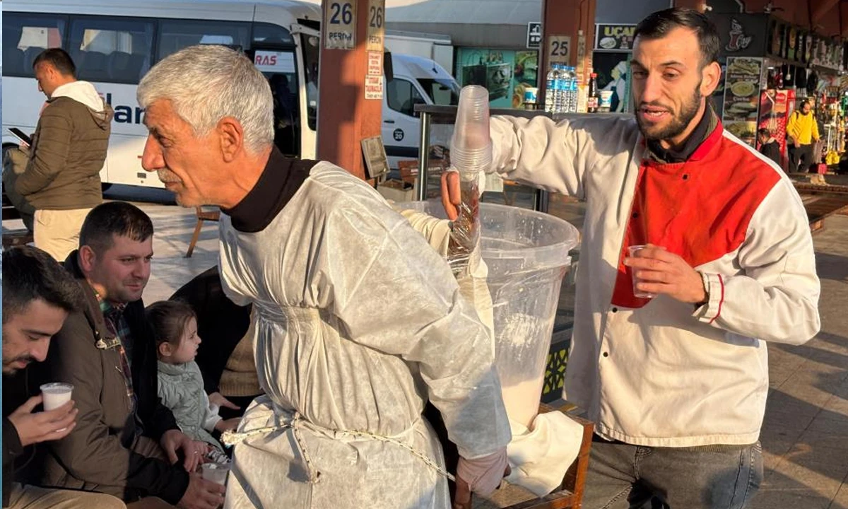 Yılancı Osman ayranını sırtladı! Tezgahına el konuldu, iş başa düştü