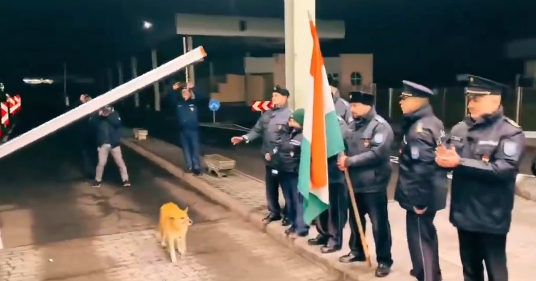 Romanya Schengen'e dahil oldu ilk geçen köpek oldu!