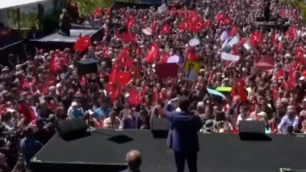 Ekrem İmamoğlu’ndan Selahattin Demirtaş fotoğrafını taşıyan gence sitem! - Politika