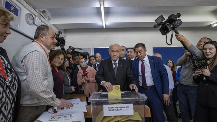 Son dakika: MHP Genel Başkanı Devlet Bahçeli oyunu kullandı - Secim-2023