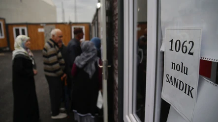 Hatay’da depremzedeler sandık başında! Yakınlarını kaybedenler duygusal anlar yaşandı - Secim-2023