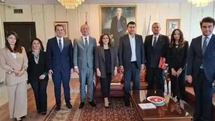 Seçim 2023 - Demokrat Parti'de istifa depremi! Kadın Kolları Başkanı ve 4 isim partiden ayrıldı