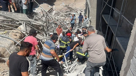 Nevşehir'de inşaat iskelesi çöktü: Ölü ve yaralılar var - Gündem
