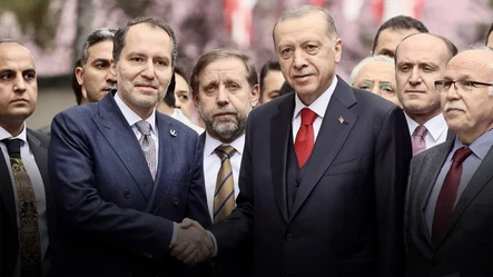 Yeniden Refah'ın sloganında dikkat çeken Erdoğan detayı  - Politika