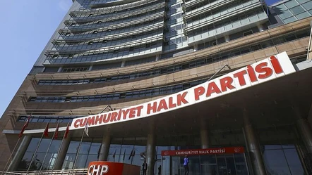 Son dakika | CHP'li Belediye Başkanı Kadir Aydar'a siyasi yasak - Politika