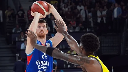 Anadolu Efes, Fenerbahçe Beko'yu yenerek Cumhurbaşkanlığı Kupası'nı kazandı! - Basketbol