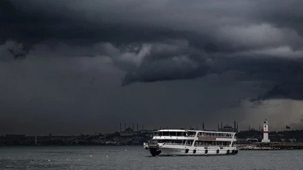 İstanbul için peş peşe kritik uyarılar! Sağanak yağış için saat verildi: Hava aniden buz kesecek - Gündem