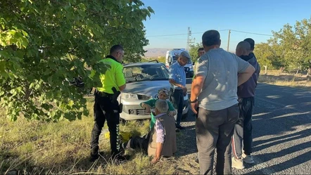 Nevşehir'de şaşkına çeviren olay! Önünde namaz kıldığı aracın altında kaldı: 'Ölüyorum diye bağırınca ses radyodan geliyor sandım' - Gündem