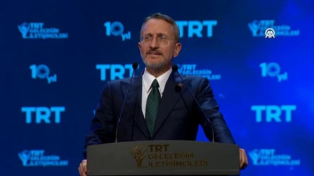 Fahrettin Altun resmen açıkladı! Sosyal medya için düğmeye basılıyor: Teyit mekanizması ile yetinemeyiz - Politika