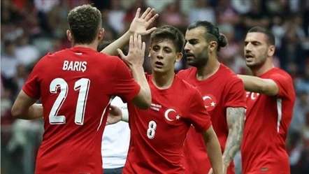 Türkiye - Karadağ maçının ilk 11'leri açıklandı! - Spor