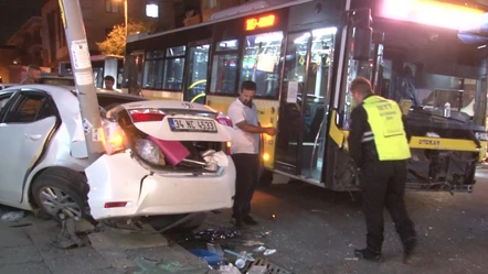 İstanbul'da İETT otobüsü kazası! Alkollü araç sürücüsü çarptı: Çok sayıda yaralı var - Gündem