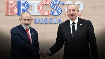 İlham Aliyev ile Nikol Paşinyan BRICS'te bir araya geldi: Masada barış süreci var - Dünya