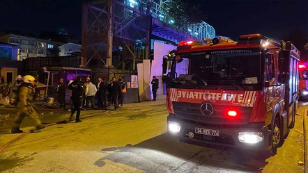 Bezmialem Vakıf Üniversitesi Hastanesi'nde yangın paniği! Çok sayıda ekip sevk edildi - Gündem