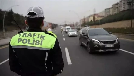 İstanbullular dikkat! Valilik duyurdu: Yarın bu yollar kapalı - Gündem