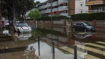 İspanya'da sel felaketi büyüyor! Şiddetli yağış Katalonya bölgesini de vurdu - Dünya