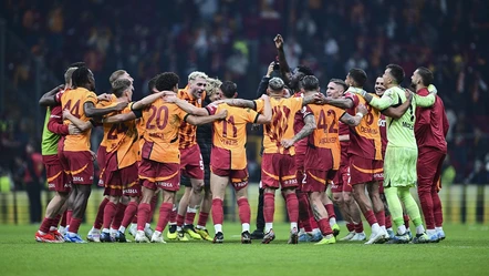 Galatasaray Tottenham'ı konuk edecek! Okan Buruk rekor için sahada: Muhtemel 11 belli oldu - Futbol