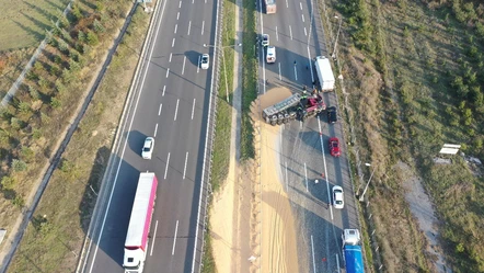 Ankara yolu trafiğe kapandı! Kaza havadan görüntülendi - Gündem