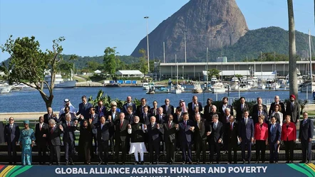 G20 Zirvesi'nde liderler aynı karede! Aile fotoğrafında dikkat çeken görüntü - Dünya