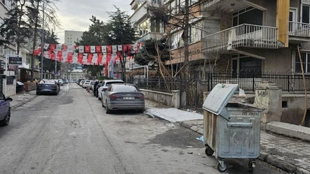 CHP'li İl Başkanlığı önünde patlama sesi! Çevrede güvenlik önlemi alındı - Gündem