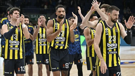 Paris Basketbol-Fenerbahçe Beko maçı neden ertelendi? Karşılaşmanın başlamasına saatler kalmıştı - Aktüel