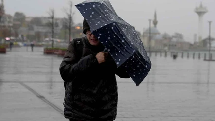 Meteoroloji'den 17 il için turuncu ve sarı uyarı: Kuvvetli sağanak ve fırtına geliyor - Gündem