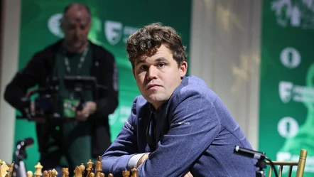 Dünya Satranç Şampiyonası'nda pantolon krizi! Şampiyon Magnus Carlsen turnuvayı terk etti - Spor