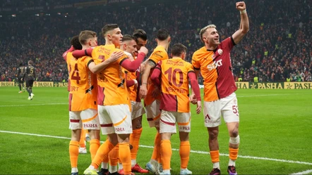 Galatasaray'da Muslera, Abdülkerim, Barış Alper sarı kart sınırında mı? Göztepe maçı öncesi tehlike çanları çalıyor - Aktüel