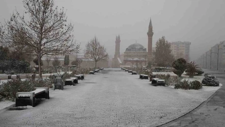 Sivas'ta yarın okullar tatil mi? Kar yağışı gece saatlerinde etkisini yitirecek - Aktüel