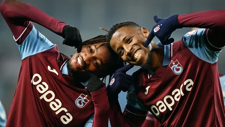 Trabzonspor Alanyaspor'u 3-0 mağlup etti! - Spor